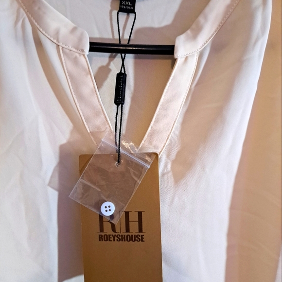 NWT Roeyshouse Cream Button Down Blouse Size XXL - Picture 6 of 8